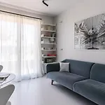 Italianway Easy - Poma 61 B Milán